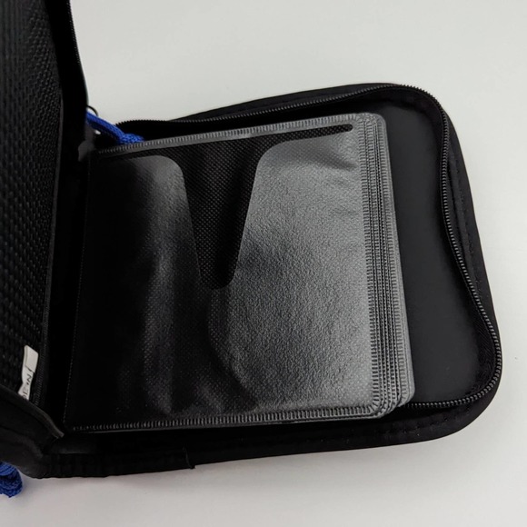Black & Blue LHS Disc Case, 24 Capacity (for CD’s and DVD’s) - Movies, Games - Picture 5 of 7